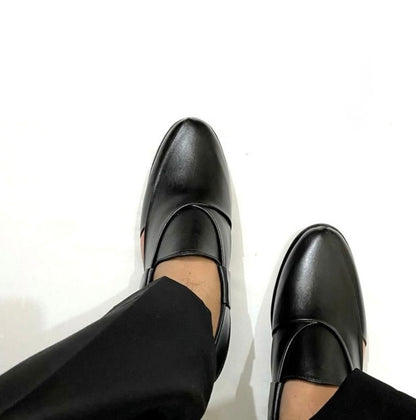 Black Nova Leather Sandal